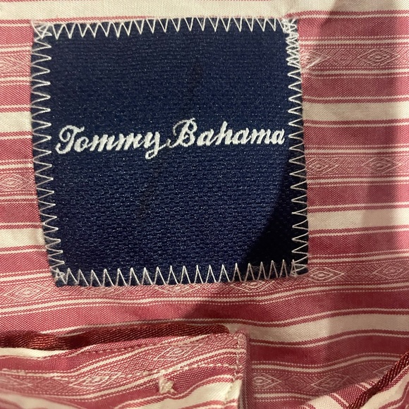 Tommy Bahama Red and White Graphic Striped Button Down Shirt Size Large Csaual - Picture 2 of 7